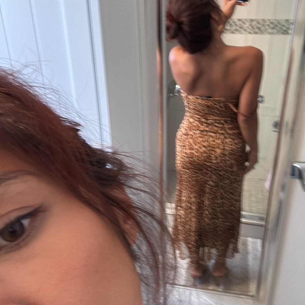 Leopard Print Strapless Dress - Picture 4 of 4